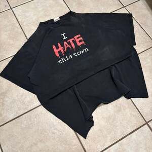 1990's-I hate this town Fashion Victim style funny edgy punk rock word tee